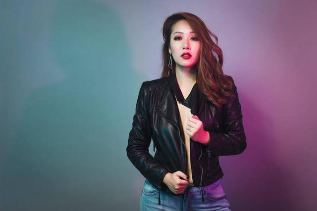 Dù đang dưỡng bệnh nhưng Ngô Phương Lan lại bất ngờ được khen bởi phong cách thời trang có phần khác biệt thời gian gần đây. (Ảnh: Nguyễn Bảo Ngọc).