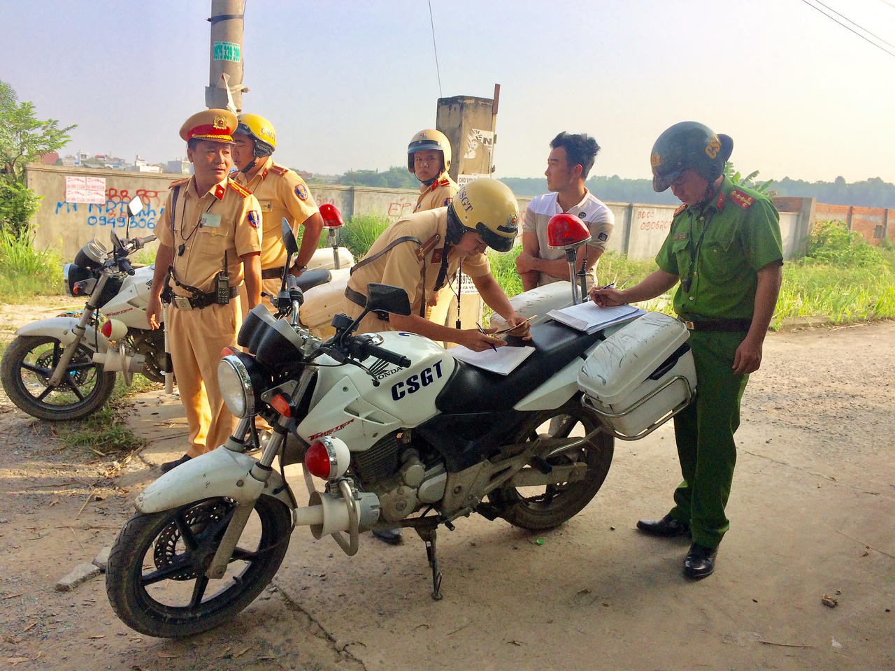 'Hóa giải' kẹt xe, kéo giảm số người chết vì TNGT tại quận 9, TP HCM thế nào?