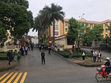 Từ bị cáo nhỏ tuổi nhất, hé lộ đường dây Rikvip