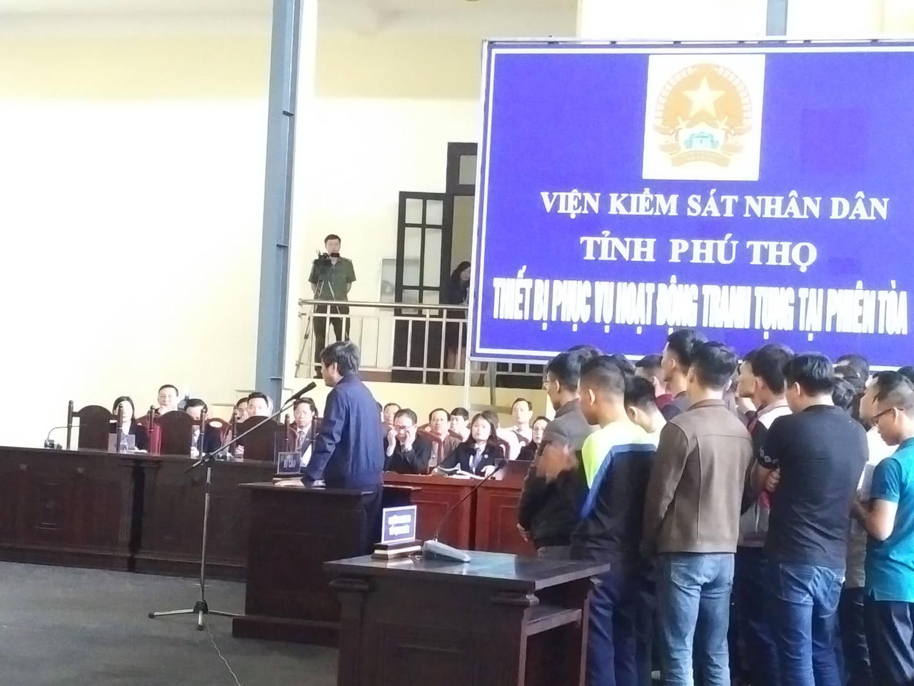  Từ bị cáo nhỏ tuổi nhất, hé lộ đường dây Rikvip