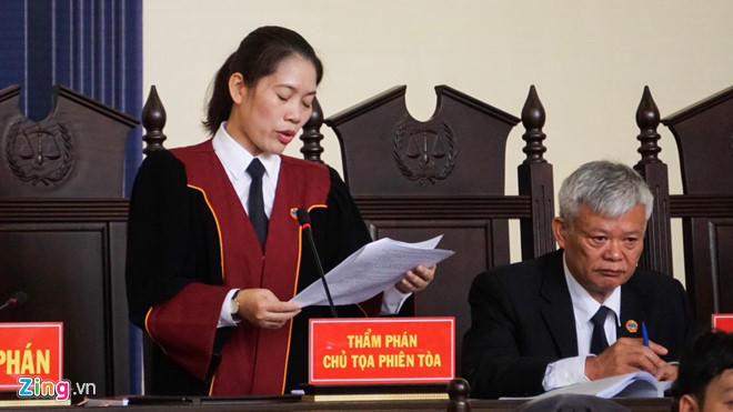 Từ bị cáo nhỏ tuổi nhất, hé lộ đường dây Rikvip