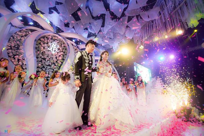 dam cuoi 'khung' 4 ty o thai nguyen: bat ngo ve co dau va chu re hinh anh 3