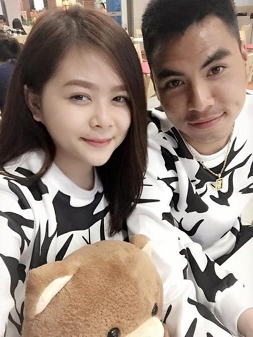 Cả hai đã công khai tình cảm từ năm 2015.