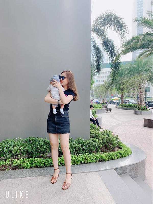 Giang Hồng Ngọc khoe ảnh con trai trưa ngày 25/12.