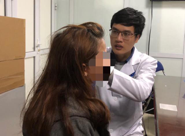 Hoảng hồn gương mặt lốm đốm nốt trắng, nốt đen vì đắp lá trầu làm đẹp - Ảnh 2.