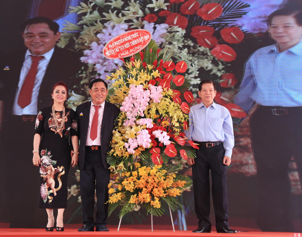 Khánh thành nhà máy xử lý nước thải KCN Sóng Thần 2: Niềm vui chung của mọi người, mọi nhà