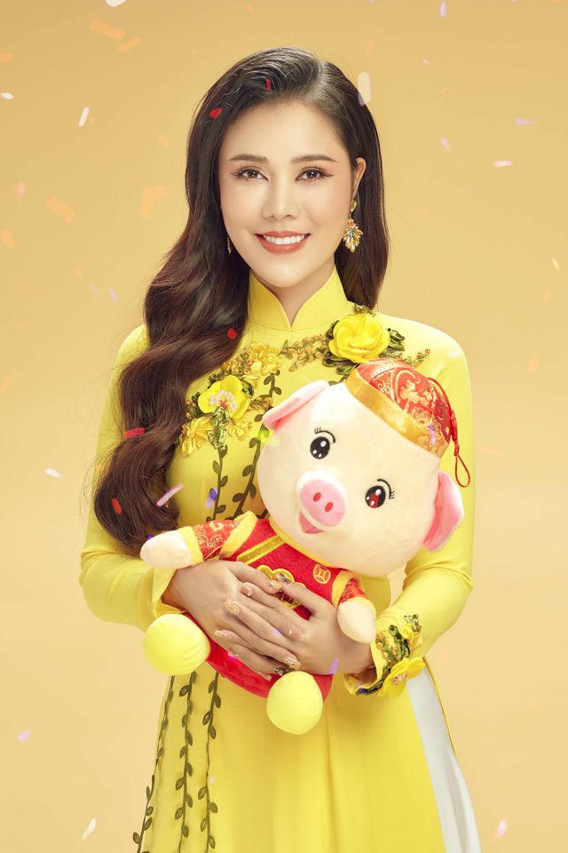 hong-gam (3).jpg hong-gam (3).jpg