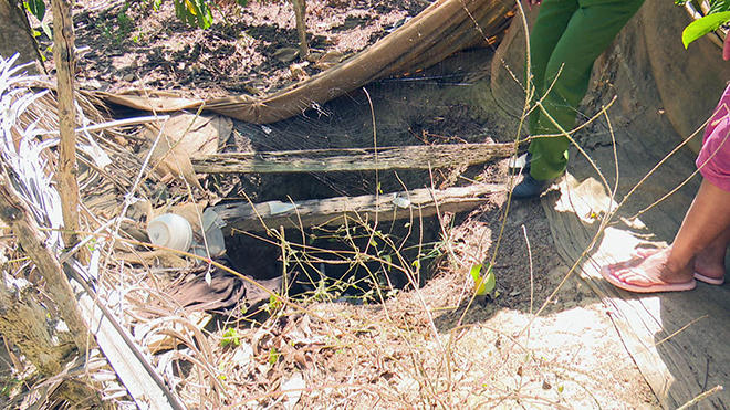 Nữ công an cứu sống, cưu mang bé sơ sinh bị bỏ dưới hố rác