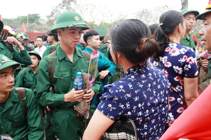 Ấn tượng cảnh trai Hà Nội náo nức lên đường nhập ngũ