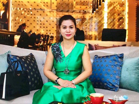 giua bao ly hon nghin ty, vo "vua ca phe" trung nguyen gay an tuong vi dep, mac sang hinh anh 12