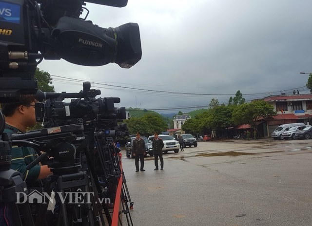 muon kieu tac nghiep cua phong vien quoc te o ga dong dang hinh anh 3