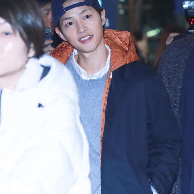 Song Joong Ki lần đầu xuất hiện sau tin đồn ly hôn - 5