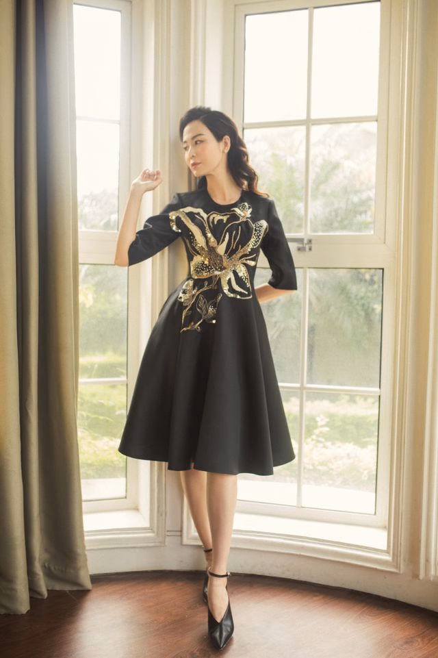 Hoa hau Thu Thuy 12.jpg