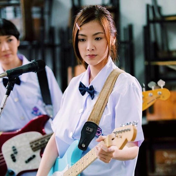 my nhan thai lan tung lo clip "nhay cam" trong xe hoi bay gio ra sao? hinh anh 4