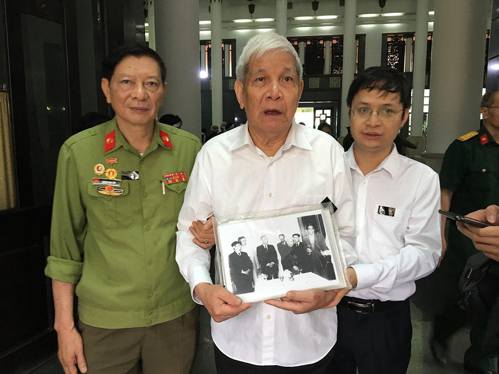 Tiễn biệt Trung tướng Đồng Sỹ Nguyên