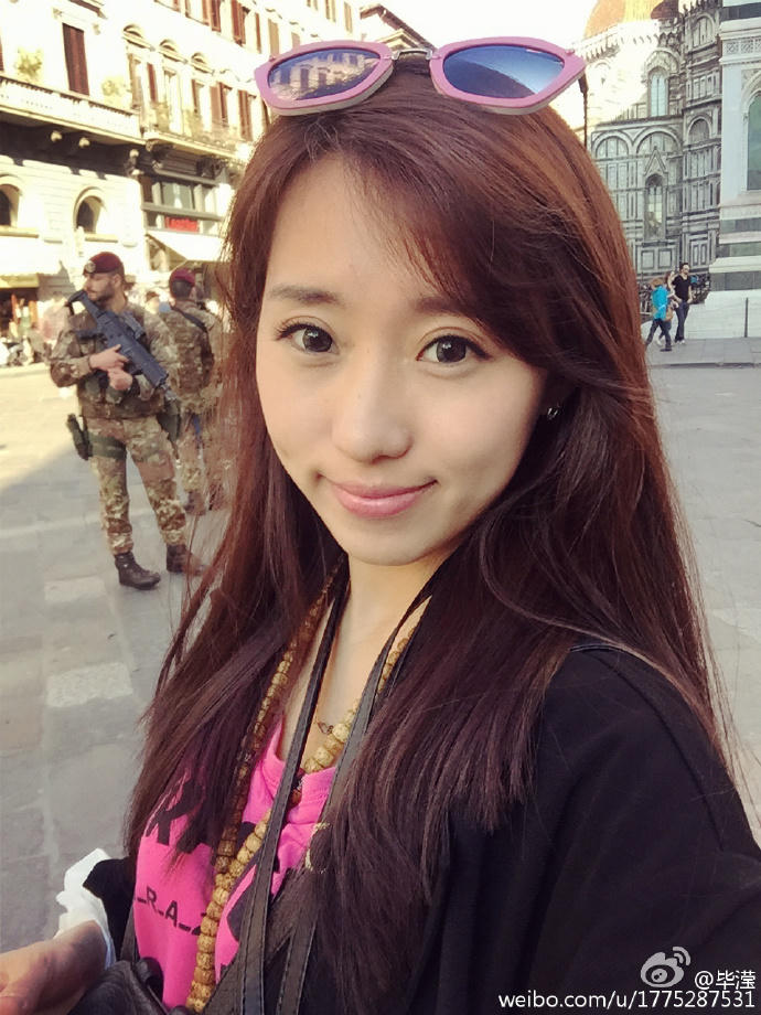 nhan sac co bo bi boc phot "bat ca 20 tay" cua sao nam hoa ngu hinh anh 5