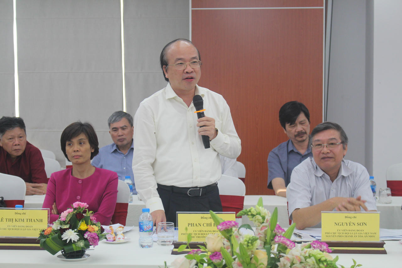 Giao nhiệm vụ cho tổ chức xã hội phải kèm điều kiện hoạt động