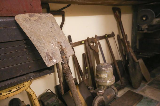 Hầm chứa vũ khí của biệt động trong quán cà phê ở Sài Gòn