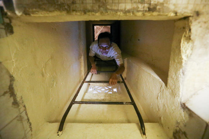 Hầm chứa vũ khí của biệt động trong quán cà phê ở Sài Gòn