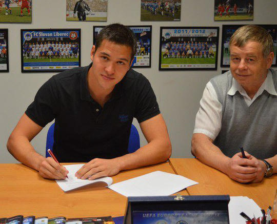 HLV Park ra điều kiện với cầu thủ gốc Việt - Ảnh 2. HLV Park ra điều kiện với cầu thủ gốc Việt - Ảnh 2.