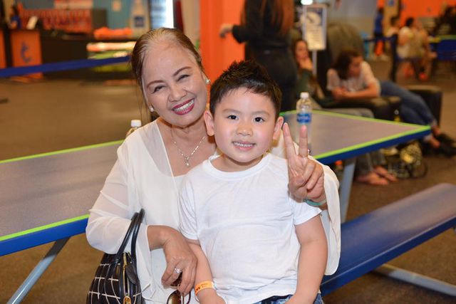 Tiết lộ về người mẹ nổi tiếng một thời của nam ca sĩ Bằng Kiều - 8