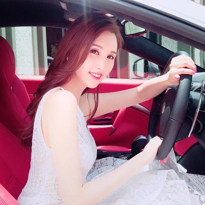 hai co dao xu cang thom song the nao sau chia tay tinh gia dang tuoi bo hinh anh 16