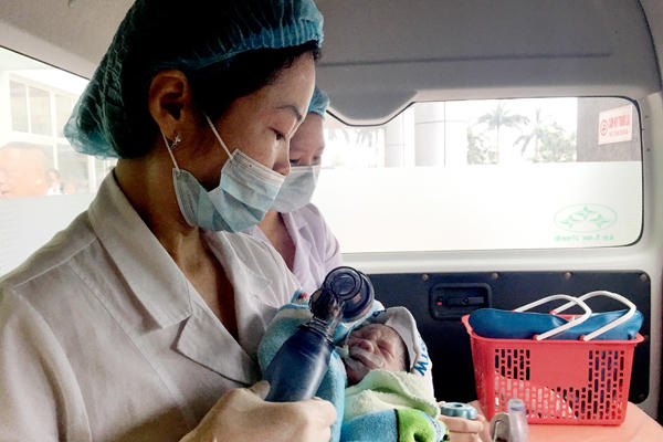 Người vợ trẻ mắc ung thư giai đoạn cuối, mổ ngồi để sinh con