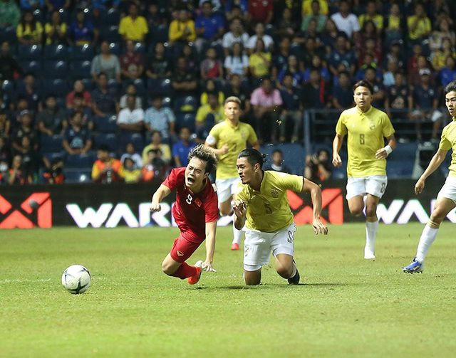 Báo Thái Lan yêu cầu người chịu trách nhiệm sau thất bại tại Kings Cup - 1 Báo Thái Lan yêu cầu người chịu trách nhiệm sau thất bại tại Kings Cup - 1