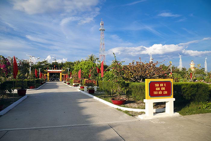 Trường Sa bình yên, đẹp nao lòng trong nắng hè 2019