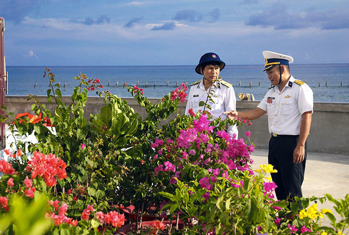 Trường Sa bình yên, đẹp nao lòng trong nắng hè 2019