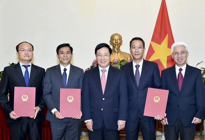 Bổ nhiệm mới loạt cán bộ ngành ngoại giao