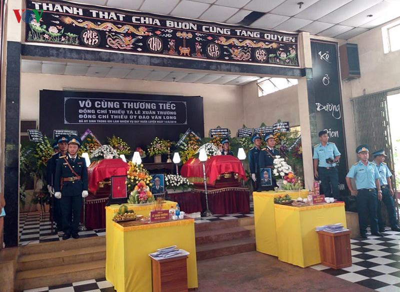 dong nguoi tien biet hai phi cong quan su hy sinh tai khanh hoa hinh 2