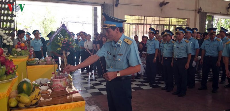 dong nguoi tien biet hai phi cong quan su hy sinh tai khanh hoa hinh 5