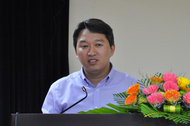 chan dung pho chanh van phong trung uong dang 43 tuoi hinh 2