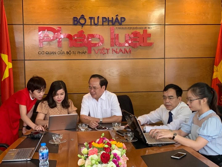 Đối thoại trực tuyến về bồi thường, giải phóng mặt bằng thu hút các dự án đầu tư ở Vĩnh Phúc 