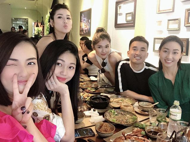 Cuộc sống Á hậu Thanh Tú thay đổi thế nào kể từ sau khi kết hôn với đại gia? - 9