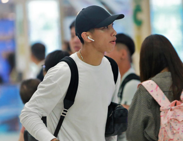 HLV Park Hang Seo và bài toán khó với vị trí của Văn Hậu - 1