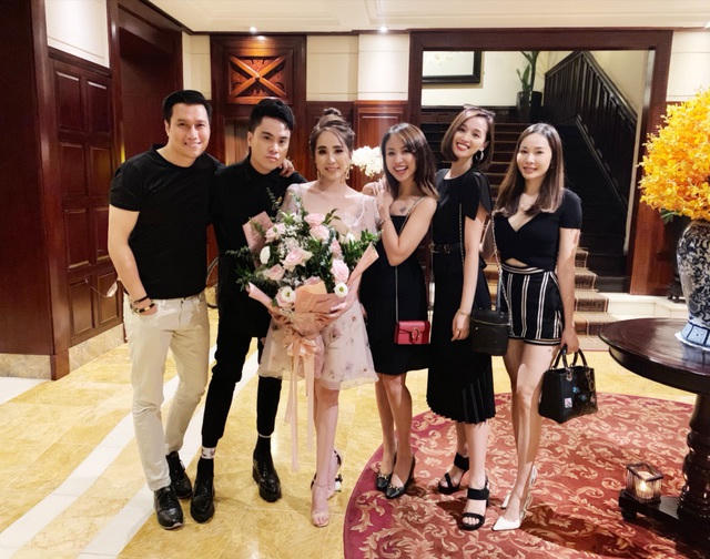 Quỳnh Nga trải lòng chuyện ồn ào với Việt Anh và nụ hôn bạo liệt với Chí Nhân - 2