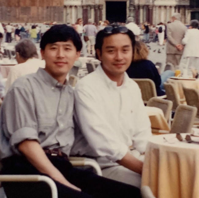 Tinh tri kỷ của hai người đàn ông.