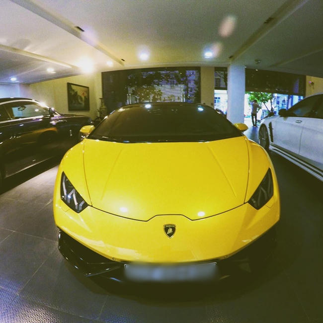 3 đại gia vừa "sát gái" nhất showbiz vừa có thú chơi siêu xe không ai bằng hình ảnh 12 3 dai gia vua "sat gai" nhat showbiz vua co thu choi sieu xe khong ai bang hinh anh 12