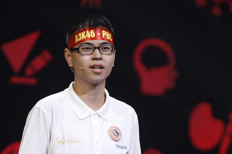 Trần Thế Trung trong phần thi Về đích. Ảnh: Đình Tùng