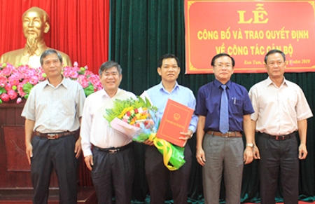 Điều động, bổ nhiệm loạt cán bộ tỉnh, thành