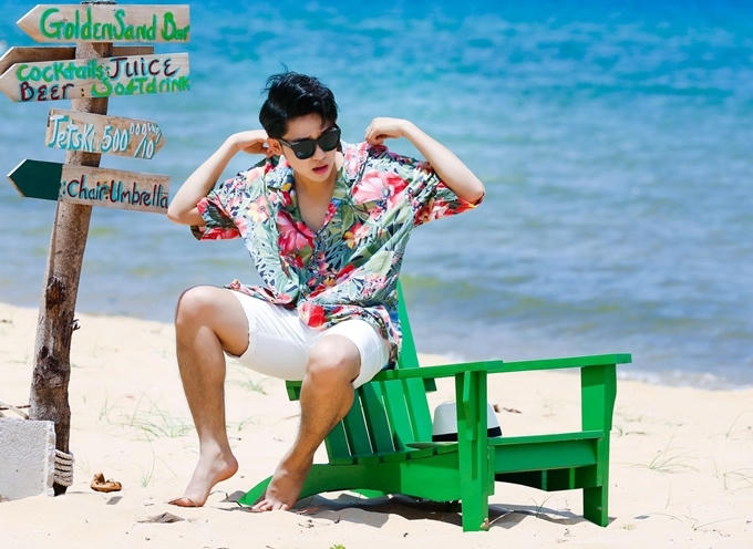 ... còn lúc du lịch thì thoải mái, trẻ trung.