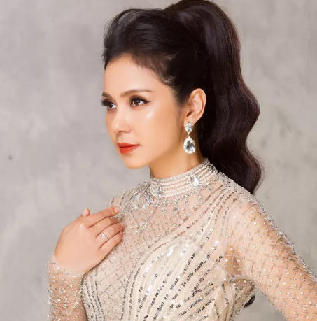 viet trinh: "chac toi se o vay nuoi con” hinh anh 3