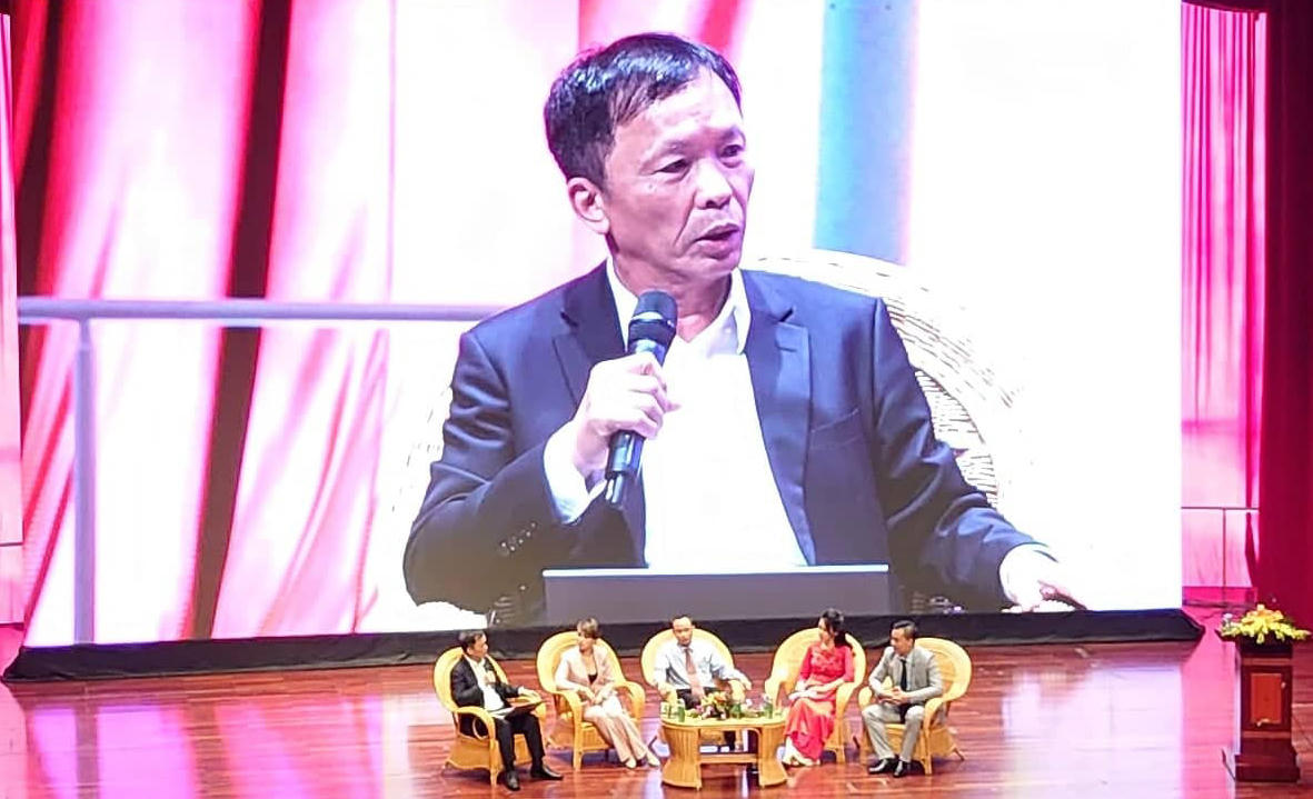  Tọa đàm 'Hỗ trợ doanh nghiệp phát triển bền vững về kinh tế và tài chính' tại Quảng Ninh 