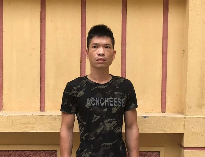 Gã trai nửa đêm xin bé gái 12 tuổi cho ngủ cùng rồi giở trò đồi bại