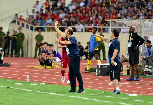 Cảm xúc đặc biệt của HLV Park Hang Seo trong chiến thắng trước Malaysia - 4