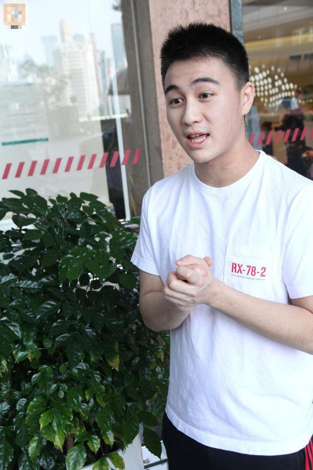 Siêu mẫu nội y được bố chồng tỷ phú thưởng 350 tỷ đồng vì sinh cháu đích tôn - 2