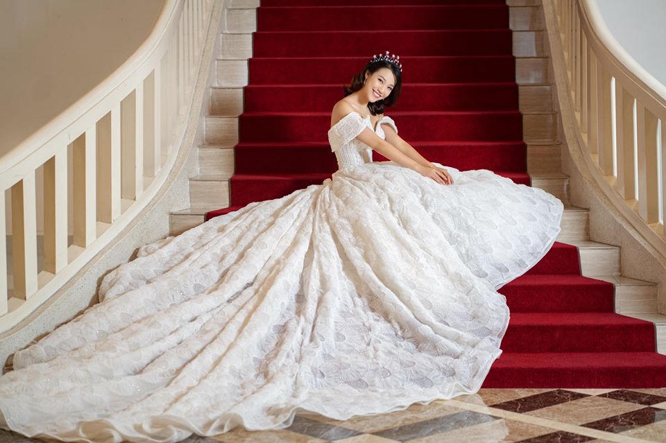 ban trai tay "bi an" sap ket hon voi a hau hoang oanh la ai? hinh anh 5