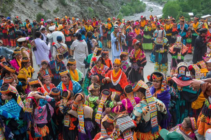 Nơi có nhiều phụ nữ xinh đẹp và được chọn chồng tùy thích